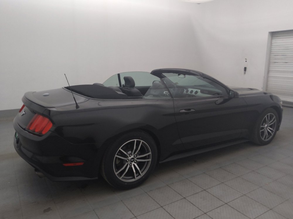 Used 2016 Ford Mustang Premium RWD image 10