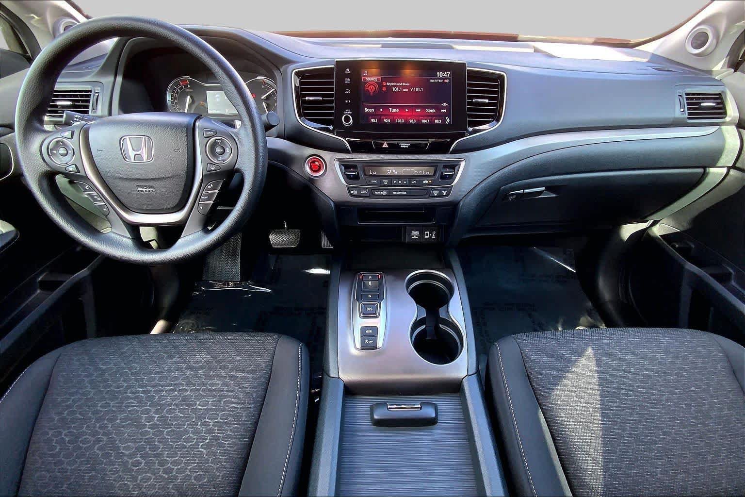 Used 2023 Honda Ridgeline Sport image 15