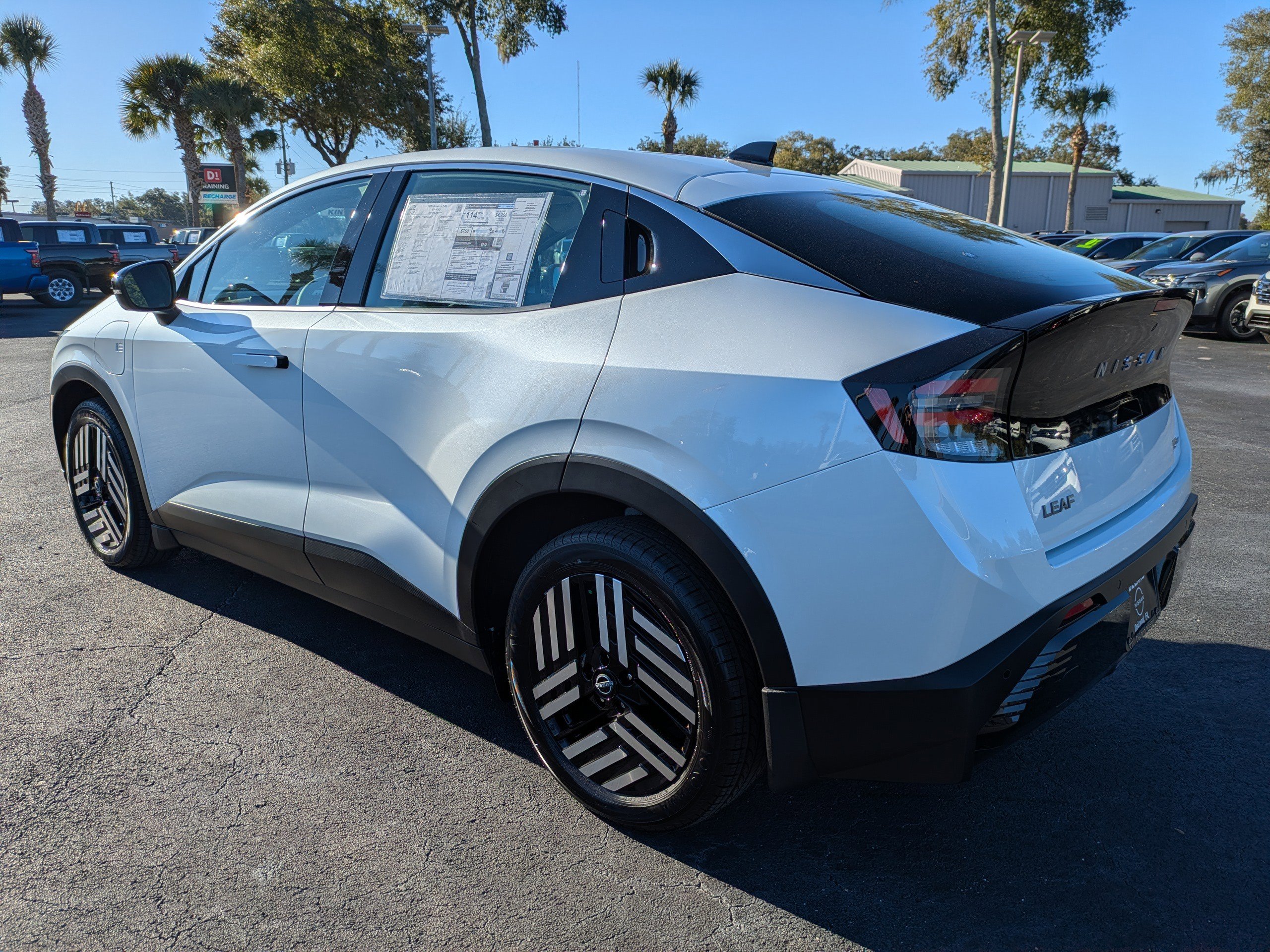 New 2026 Nissan Leaf SV+ w/ Floor Mat Package (SV+) image 6