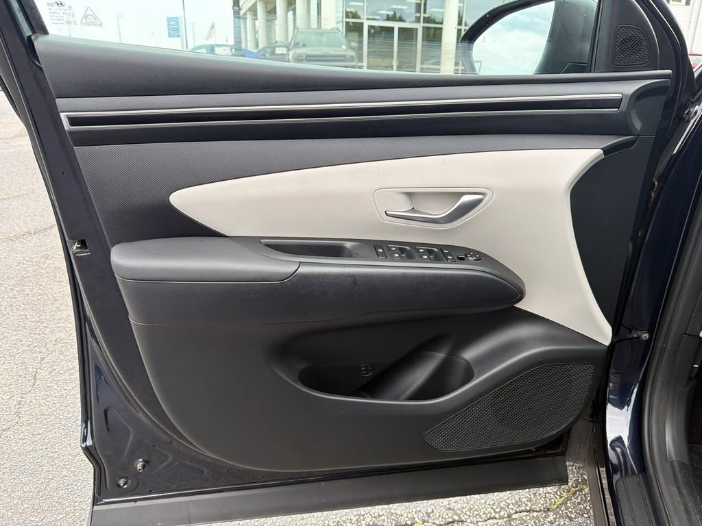 Used 2023 Hyundai Tucson SEL FWD image 10