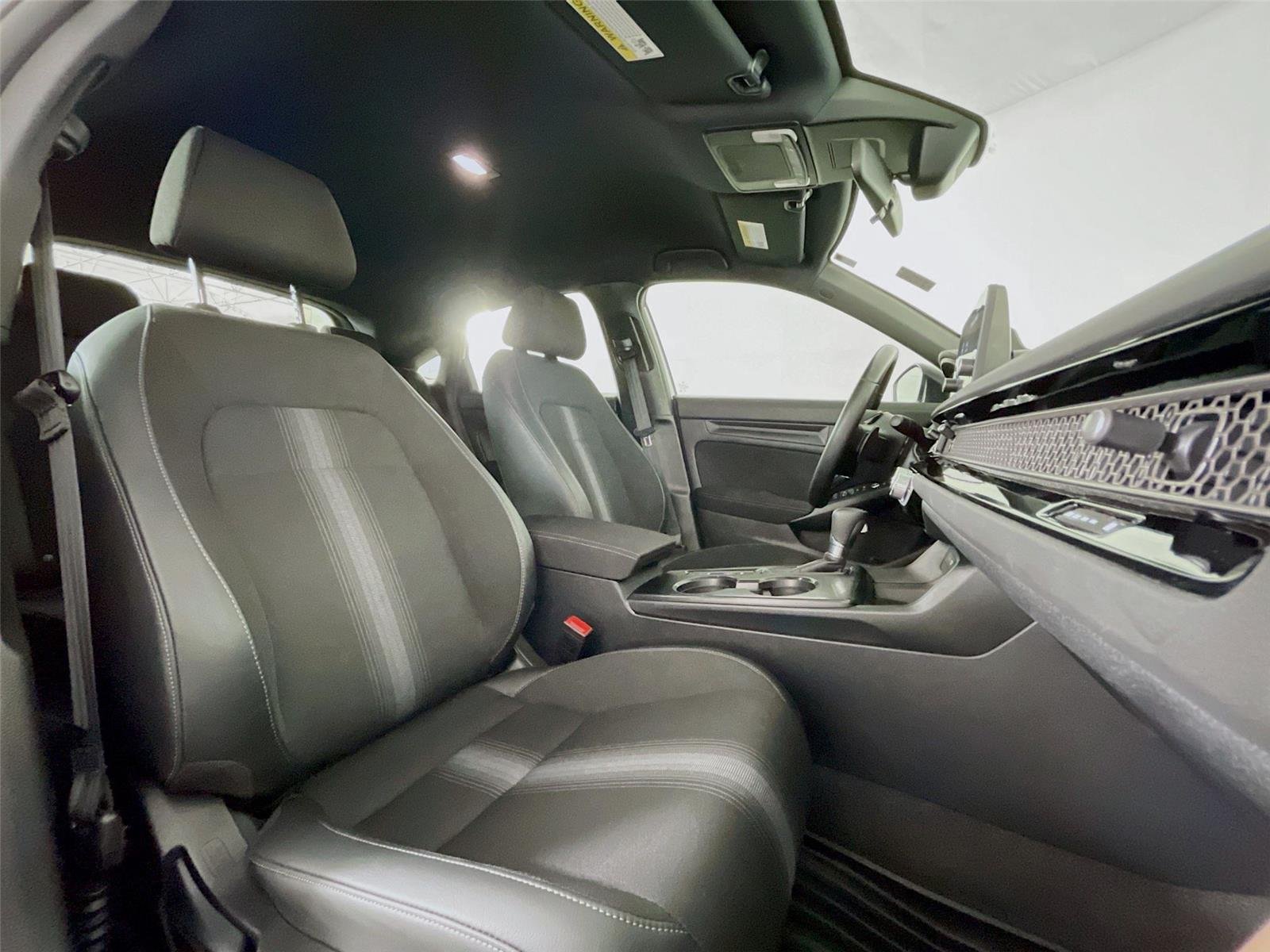 Used 2023 Honda Civic Sport image 31