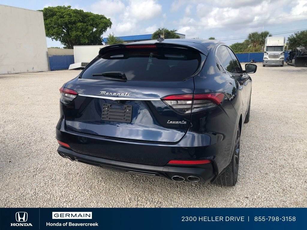 Used 2022 Maserati Levante Modena AWD/4WD image 3