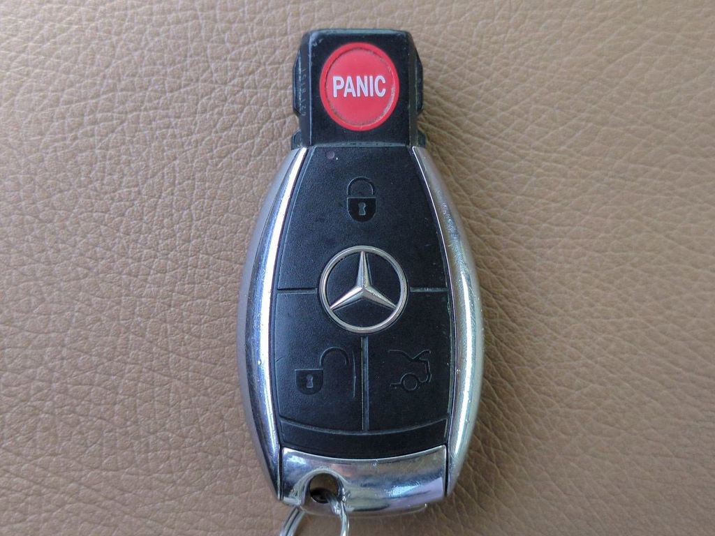 Used 2008 Mercedes-Benz S 550 4MATIC image 30