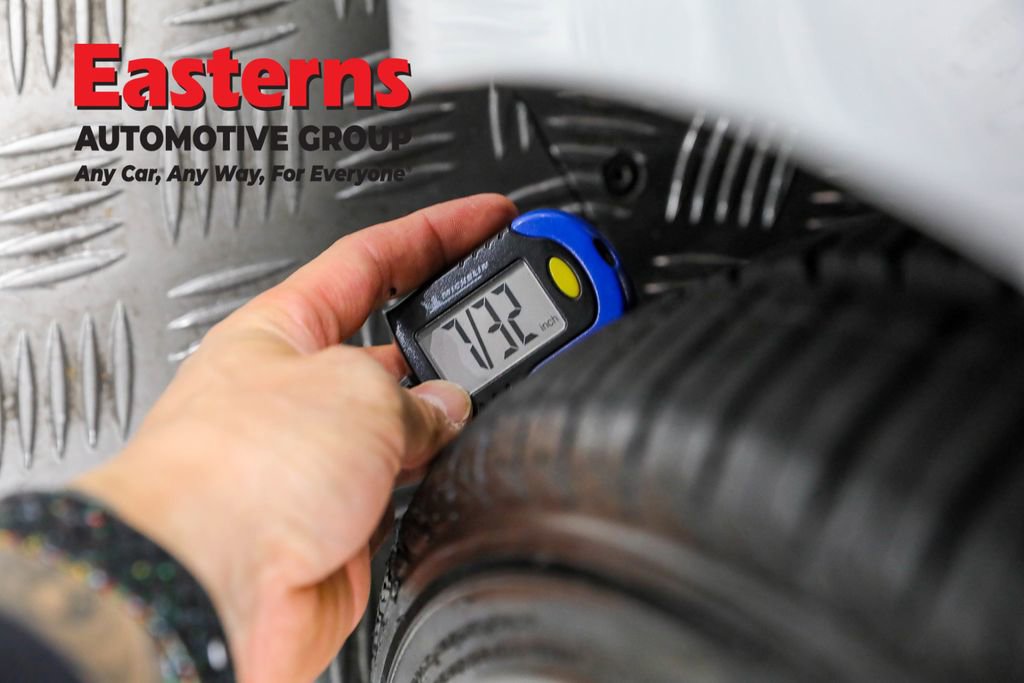 Used 2018 Lexus IS 300 AWD image 28