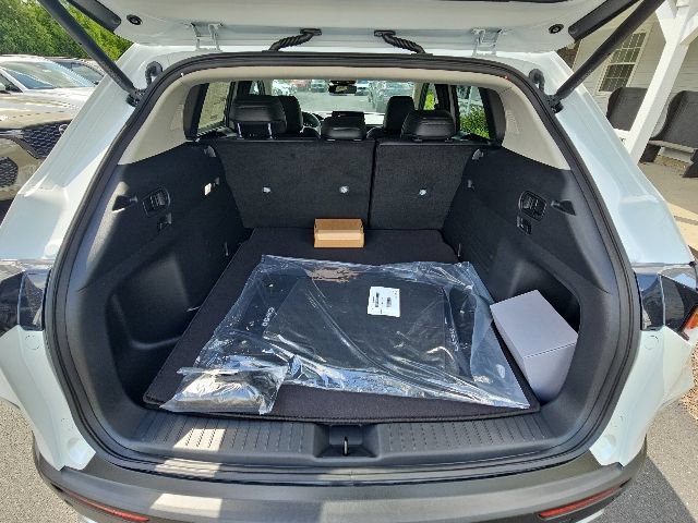 New 2026 MAZDA CX-50 AWD 2.5 S w/ Cargo Package image 18