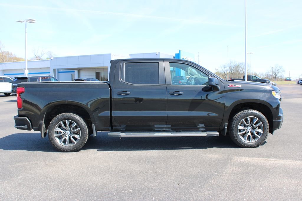 Used 2022 Chevrolet Silverado 1500 RST image 11