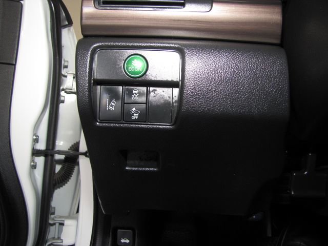 Certified 2017 Honda Accord EX-L image 9