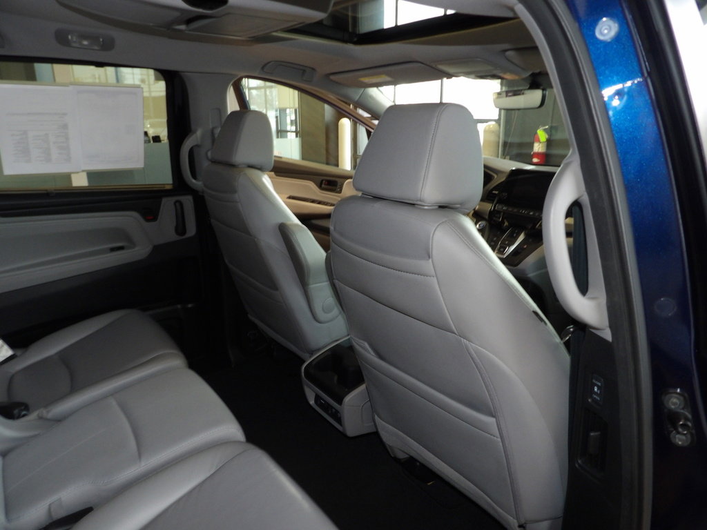 Used 2020 Honda Odyssey EX-L image 16