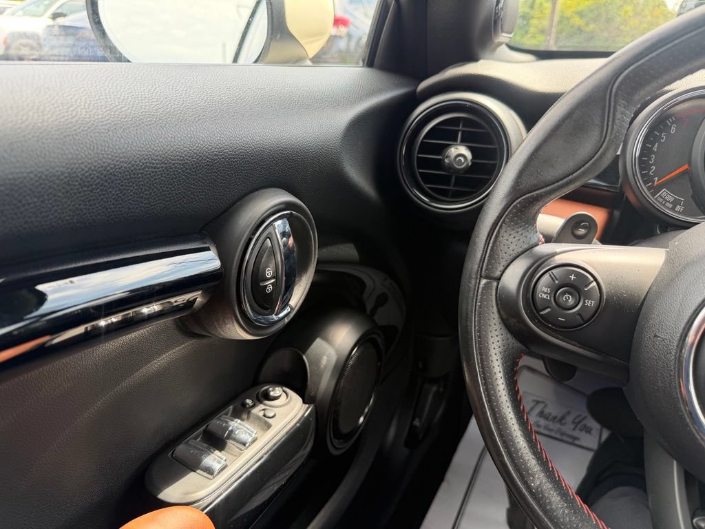 Used 2020 MINI Cooper S FWD image 21