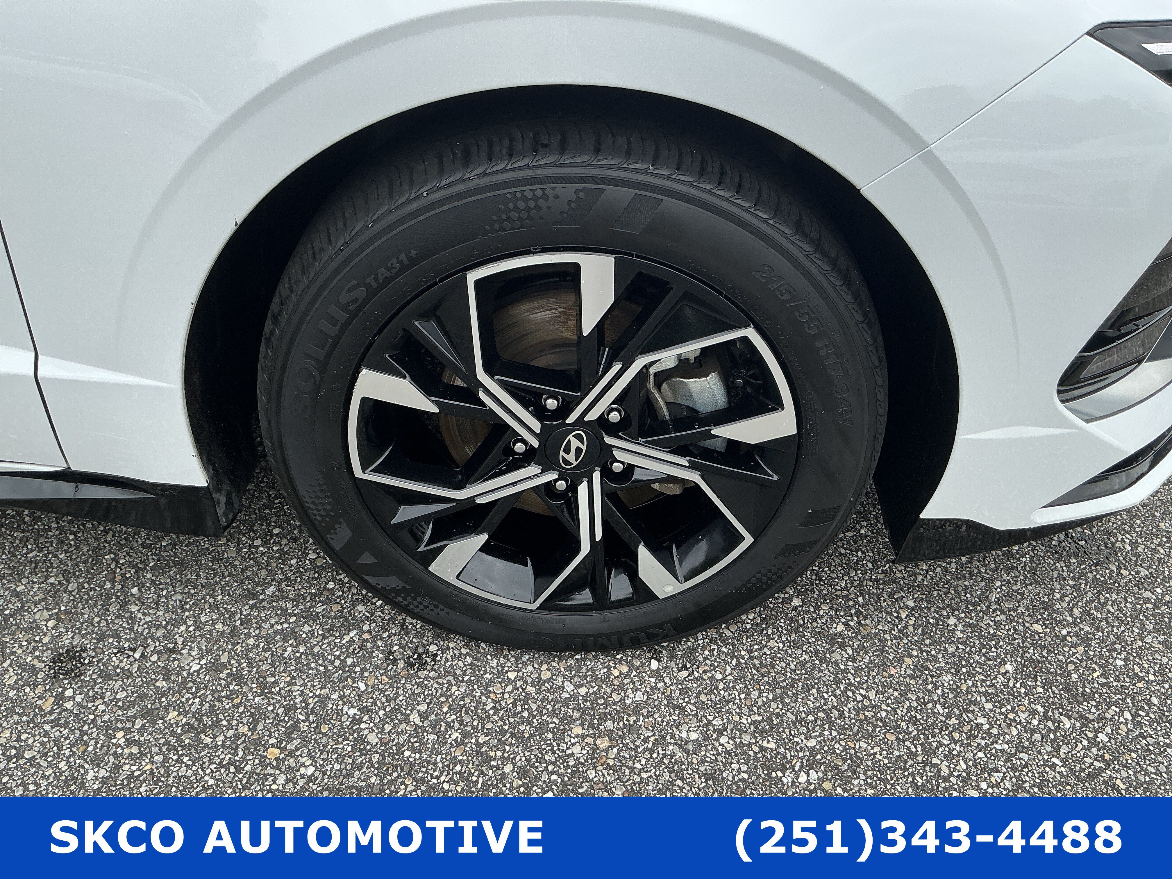 Used 2025 Hyundai Sonata SEL FWD image 9