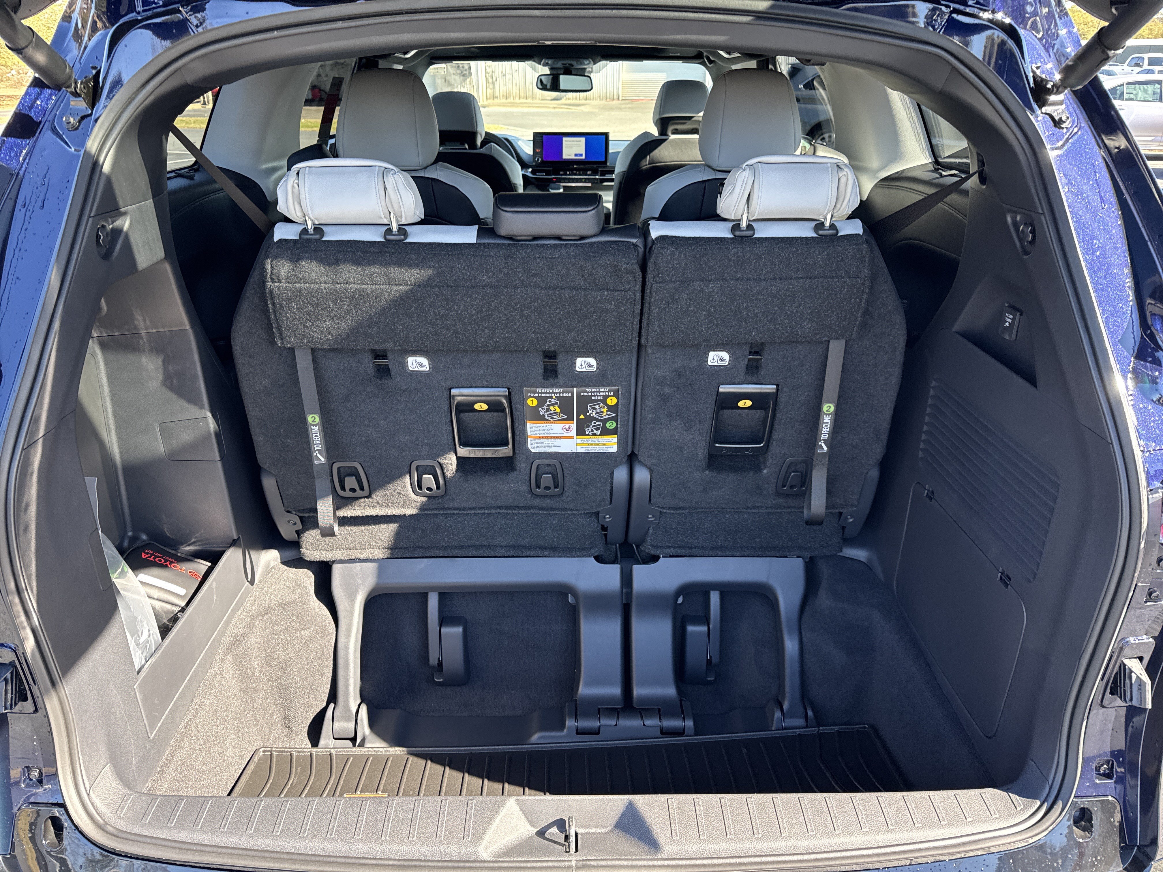 New 2026 Toyota Sienna XSE AWD/4WD image 29