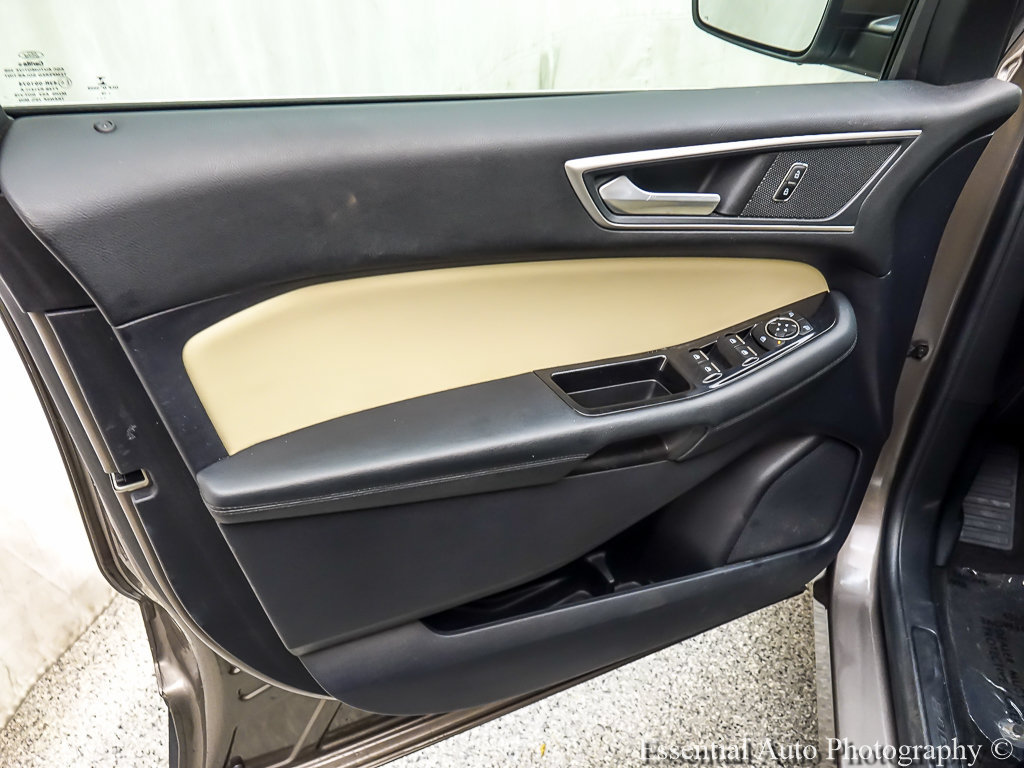 Certified 2019 Ford Edge SEL w/ Equipment Group 201A AWD/4WD image 19