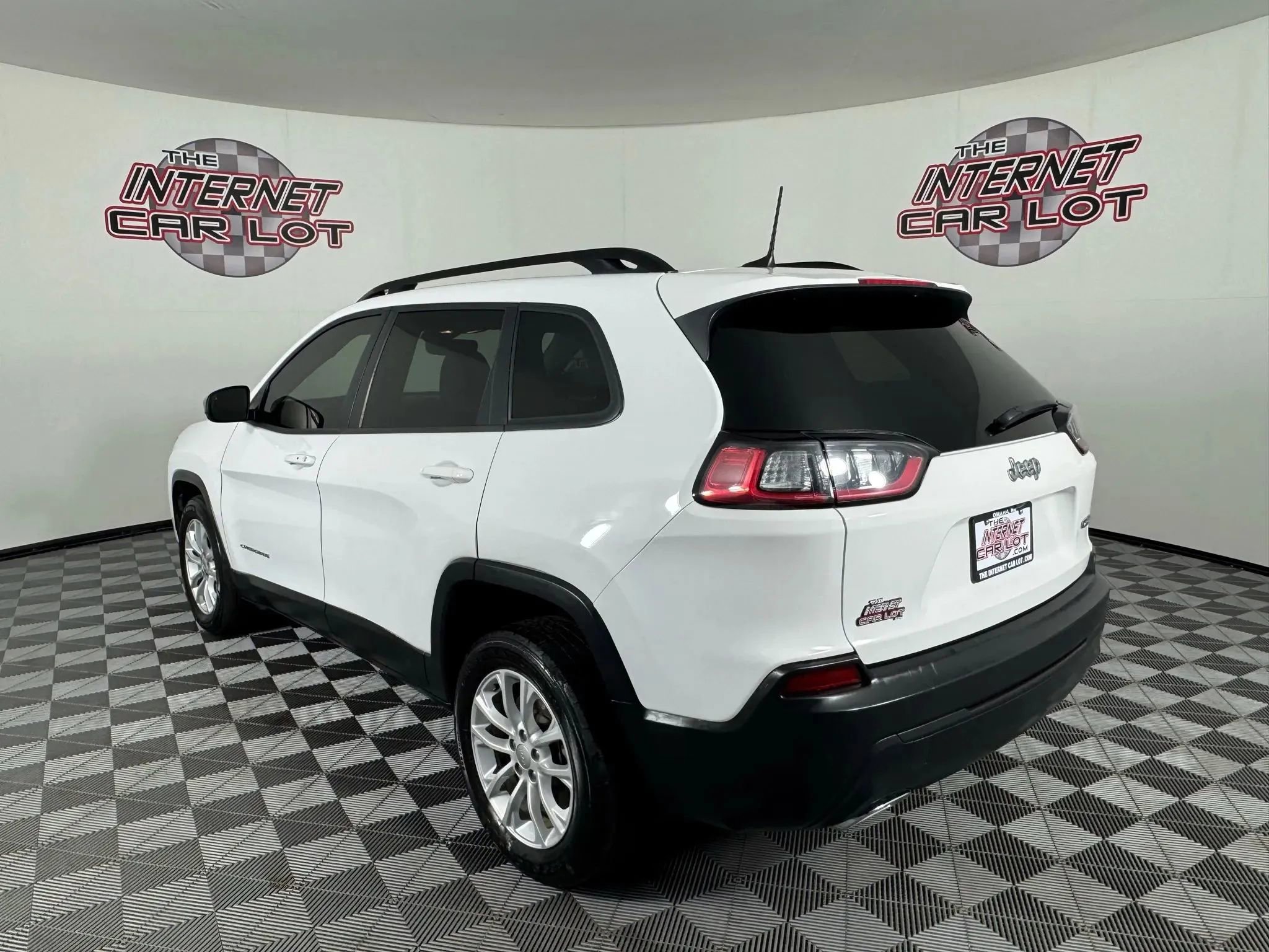 Used 2022 Jeep Cherokee Latitude Lux FWD image 5