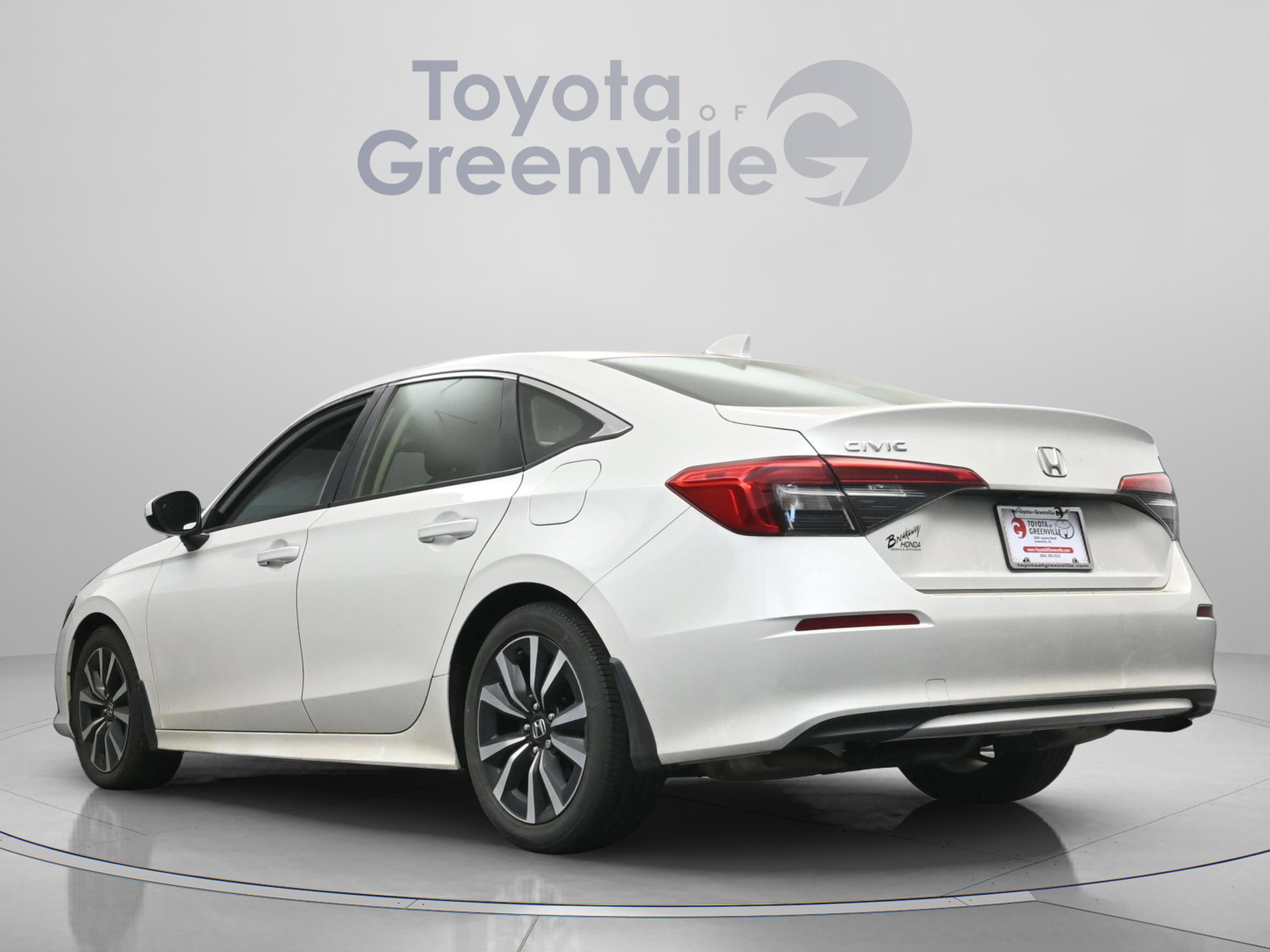 Used 2022 Honda Civic EX image 9