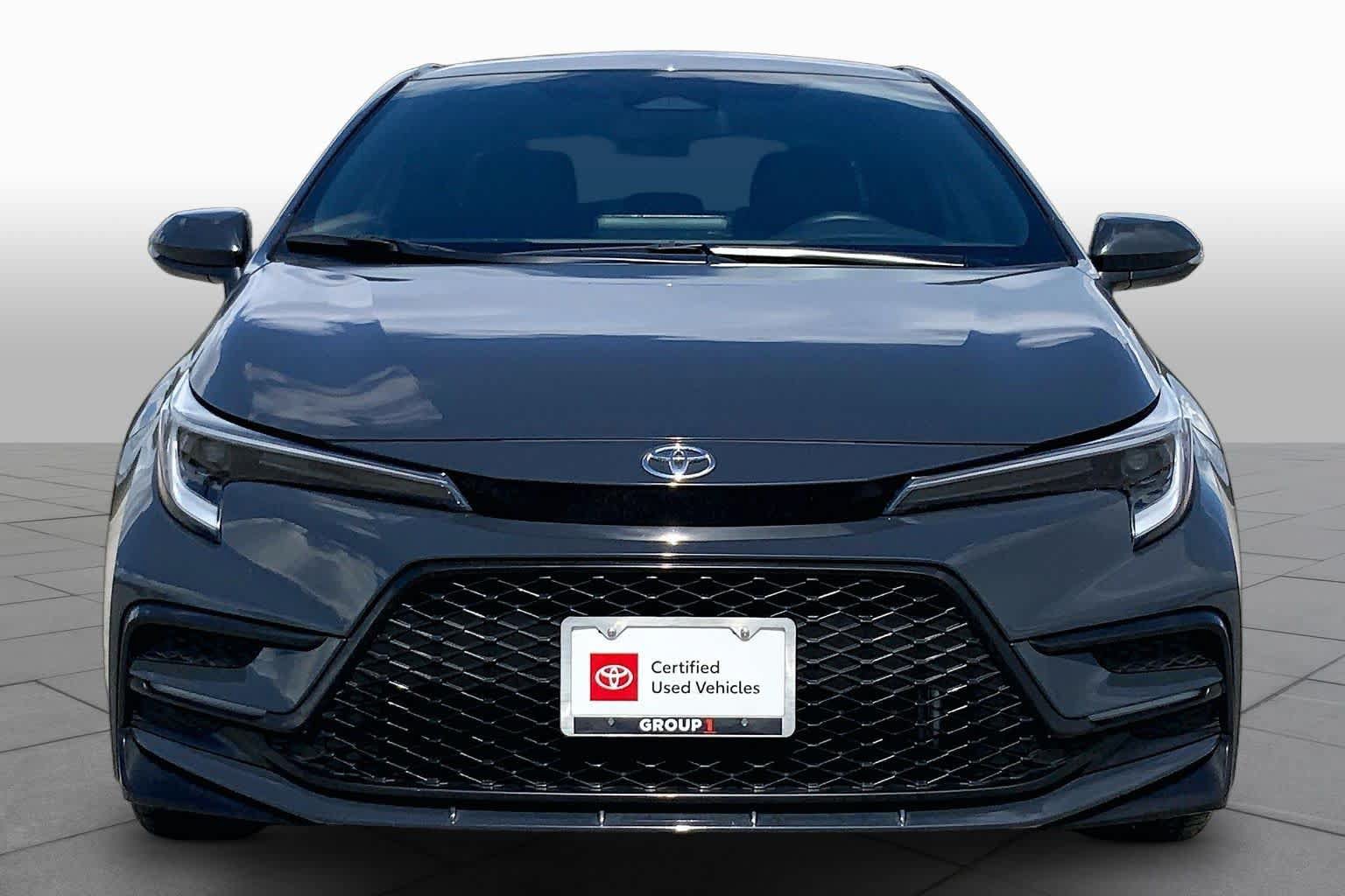 Certified 2026 Toyota Corolla SE FWD image 4