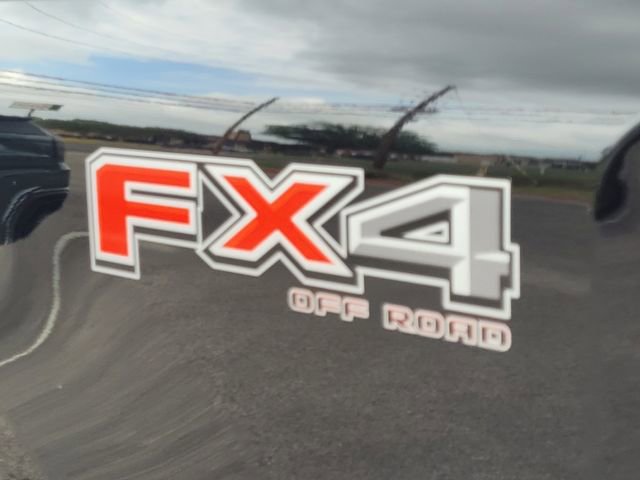 Used 2024 Ford F250 Lariat w/ Chrome Package AWD/4WD image 9