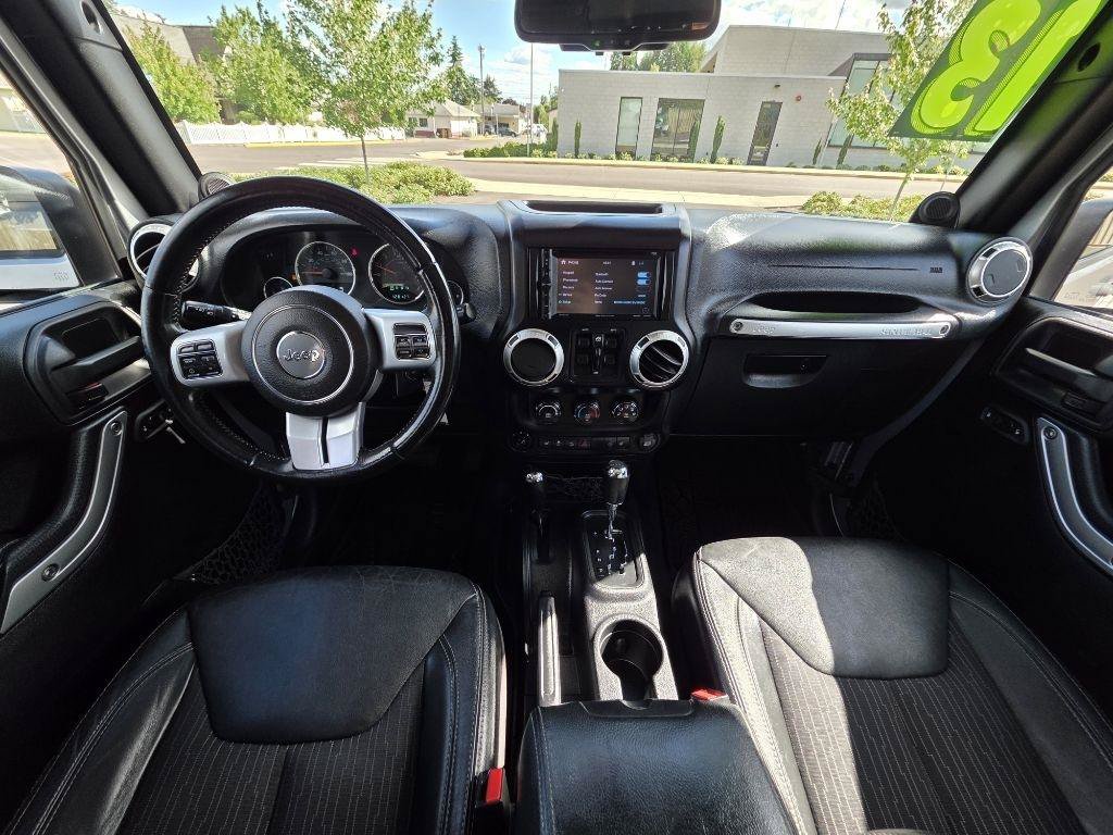 Used 2013 Jeep Wrangler Unlimited Sport AWD/4WD image 13