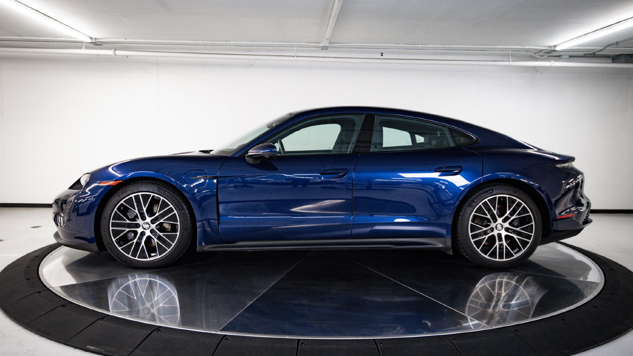 Certified 2023 Porsche Taycan RWD image 2