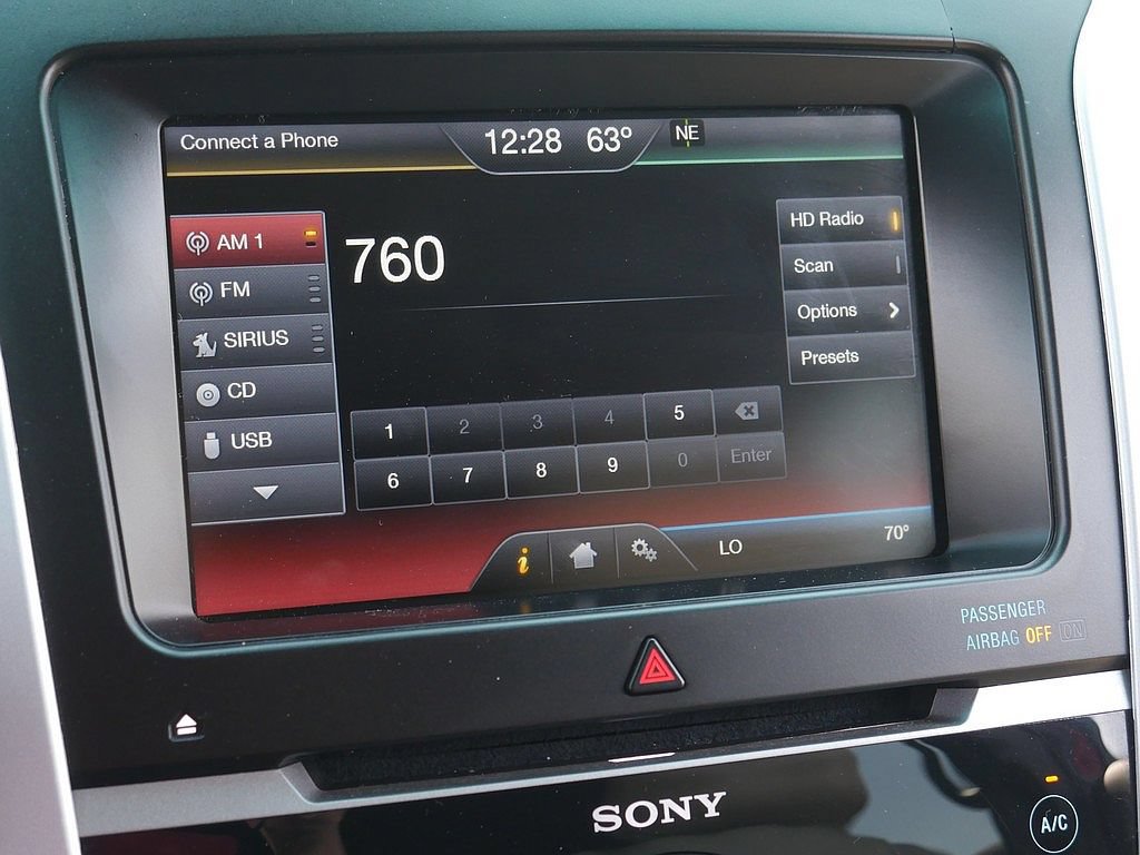 Used 2014 Ford Explorer Limited w/ Equipment Group 302A AWD/4WD image 42
