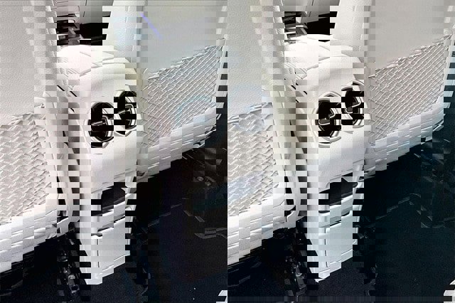 Certified 2025 Mercedes-Benz GLA 250 4MATIC image 13