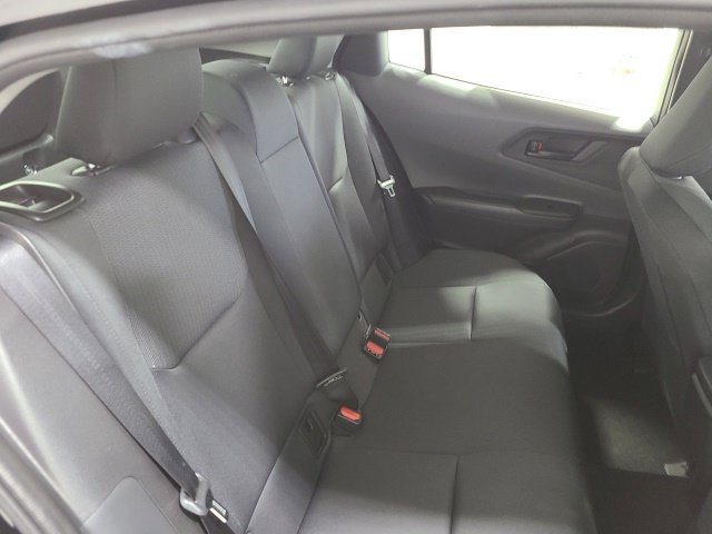 Certified 2025 Toyota Prius LE FWD image 13