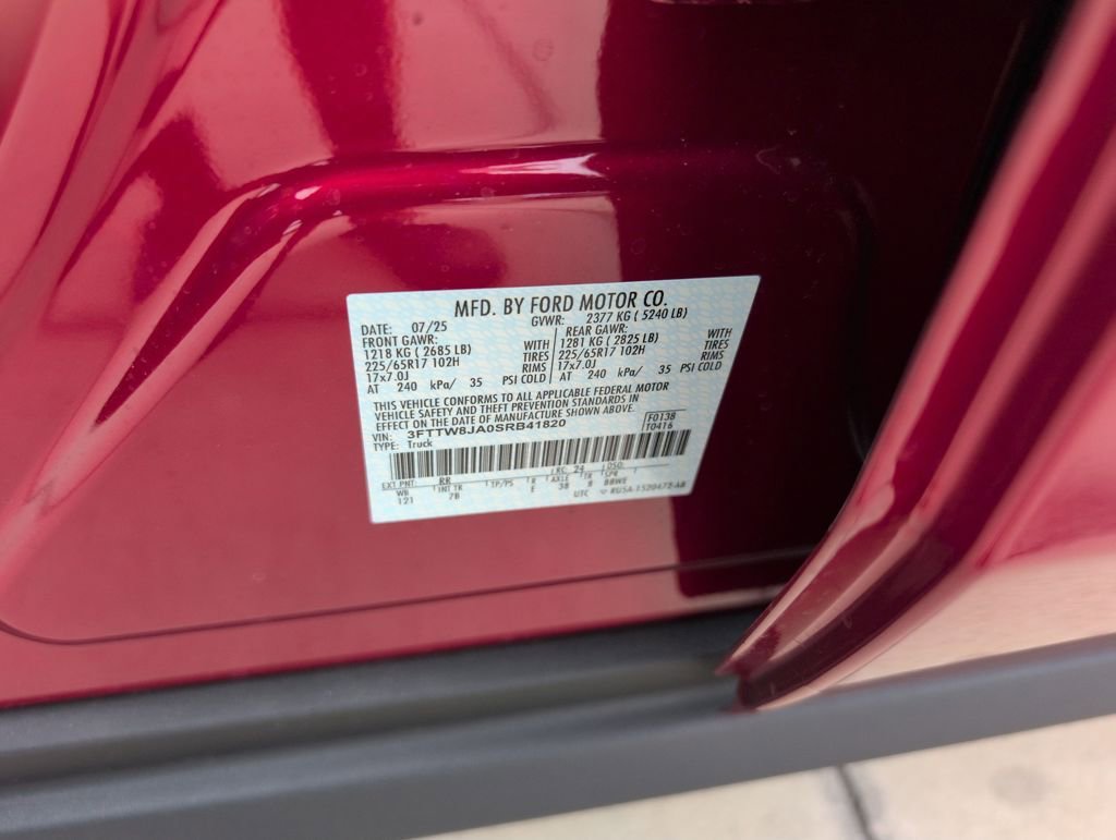 New 2025 Ford Maverick XLT w/ XLT Luxury Package image 33