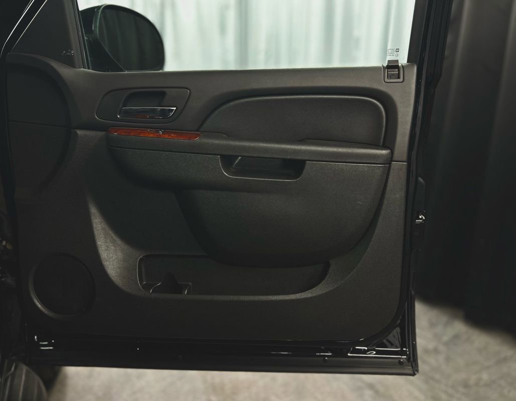 Used 2014 Chevrolet Tahoe LS image 32