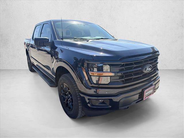 New 2026 Ford F150 XLT w/ XLT Black Appearance Package AWD/4WD image 7