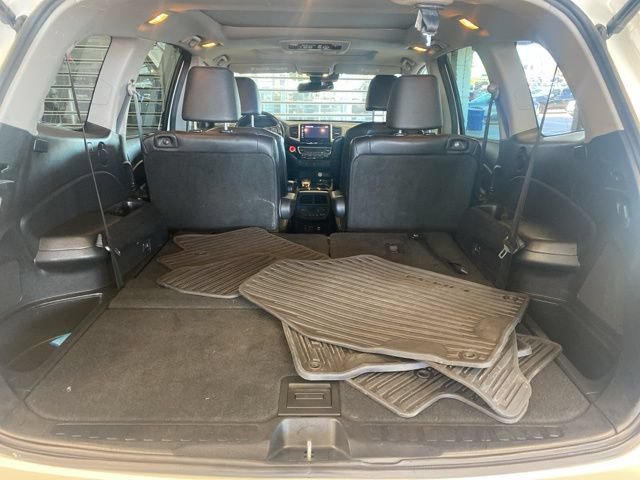 Used 2016 Honda Pilot Elite image 9