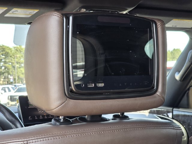Used 2023 Nissan Armada Platinum w/ Captain's Chairs Package RWD image 24