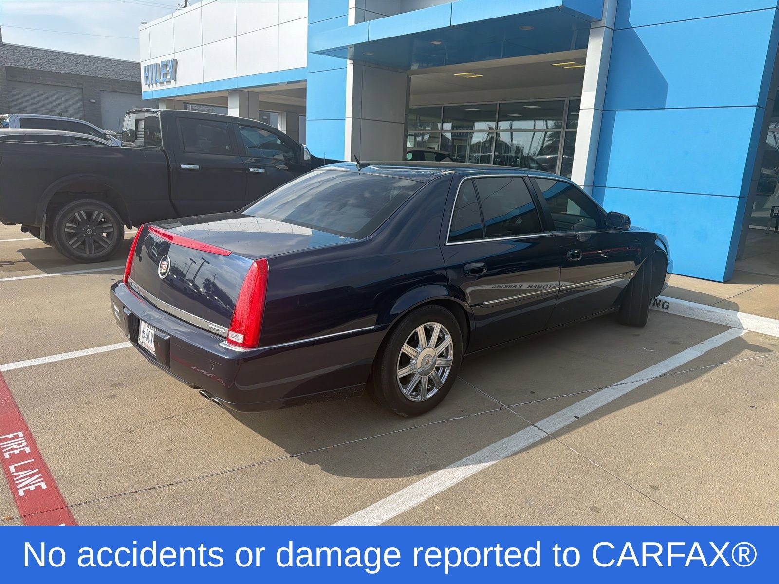 Used 2008 Cadillac DTS FWD image 2