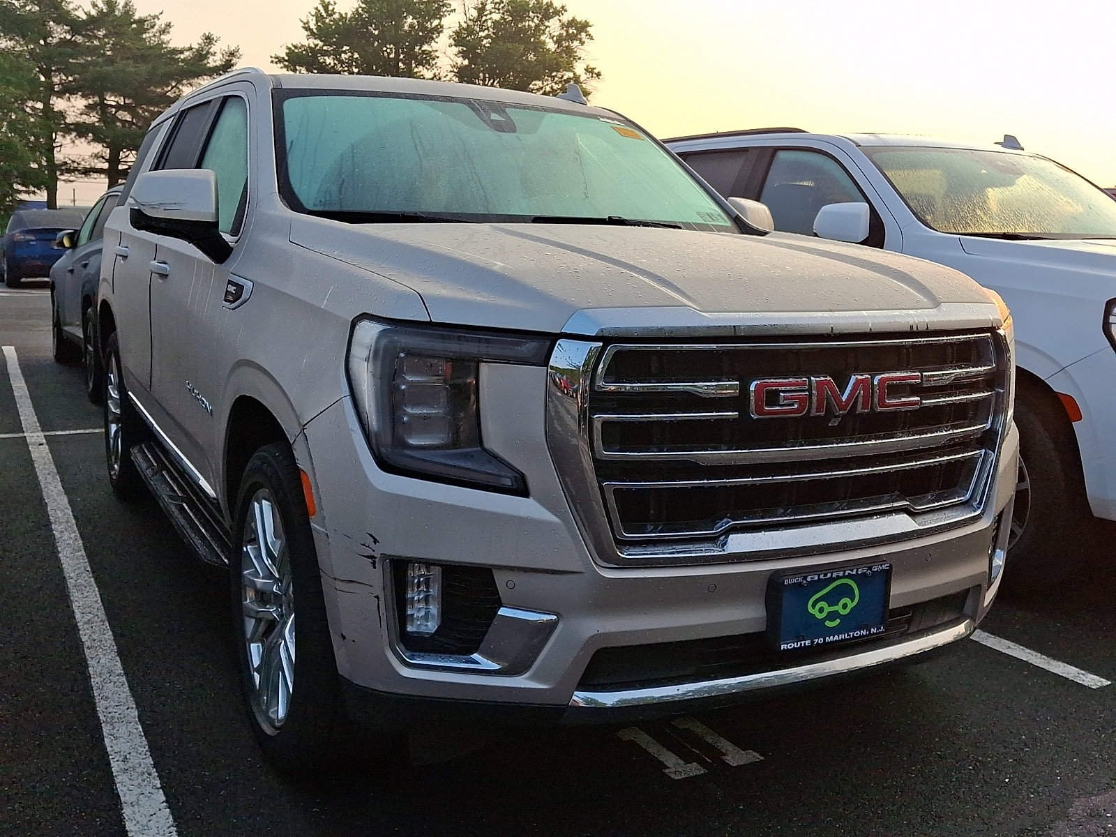 Certified 2021 GMC Yukon SLT w/ SLT Luxury Plus Package AWD/4WD image 5