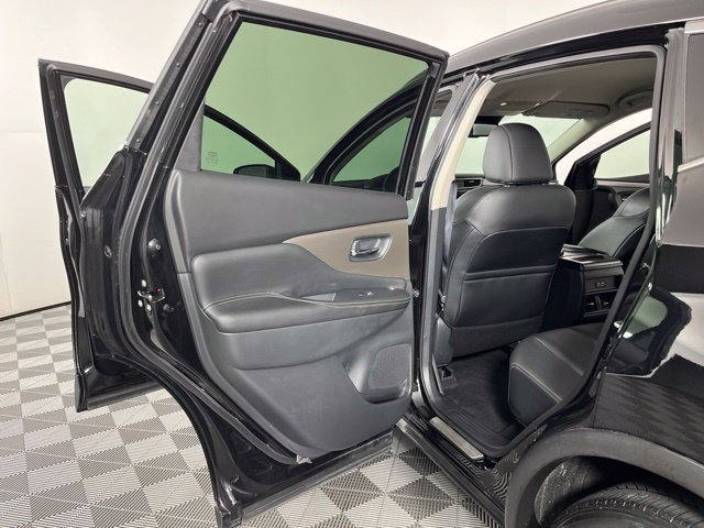 Used 2023 Nissan Murano SV w/ SV Midnight Edition Package FWD image 43