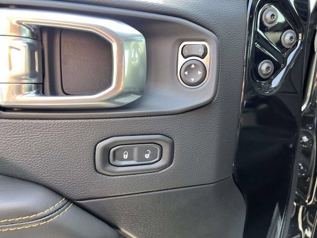 New 2026 Jeep Gladiator Sport AWD/4WD image 11