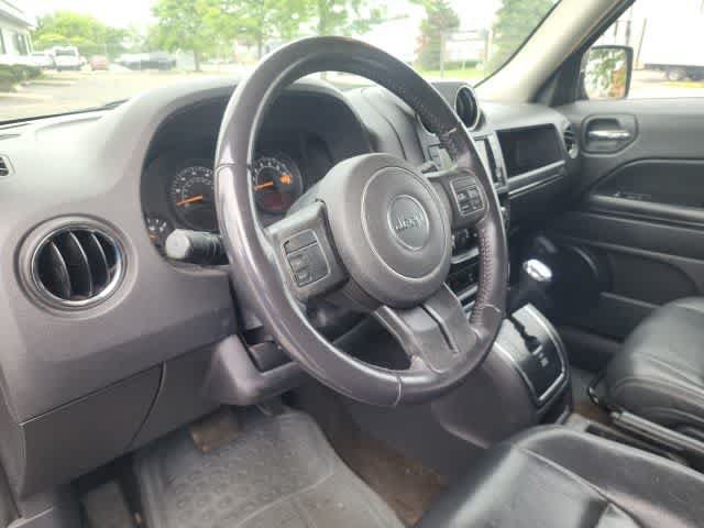 Used 2016 Jeep Patriot High Altitude FWD image 30