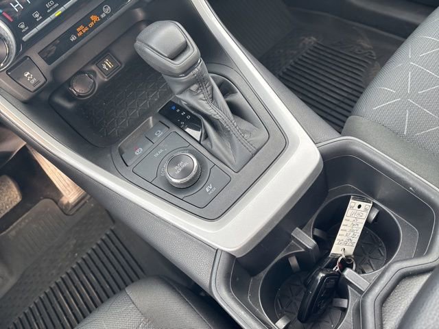 Certified 2024 Toyota RAV4 XLE image 32