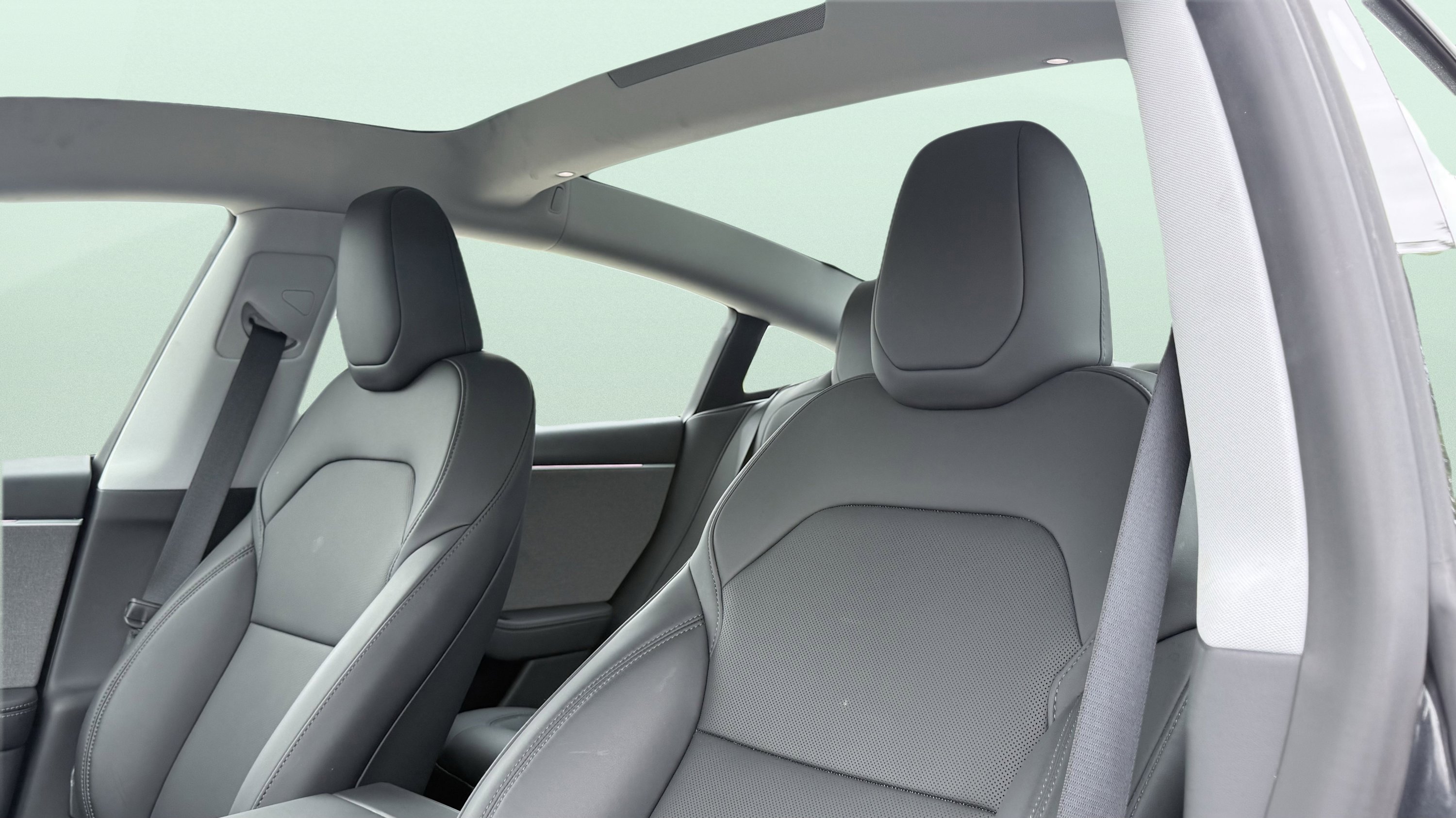 Used 2025 Tesla Model 3 Long Range RWD image 24