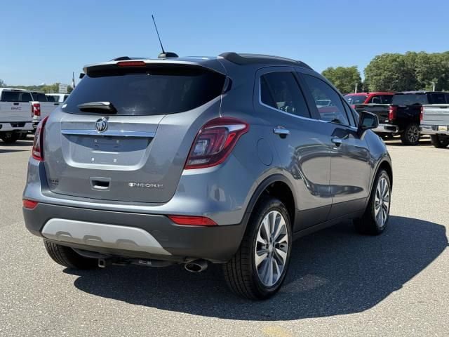 Used 2020 Buick Encore Preferred w/ Safety Package FWD image 5