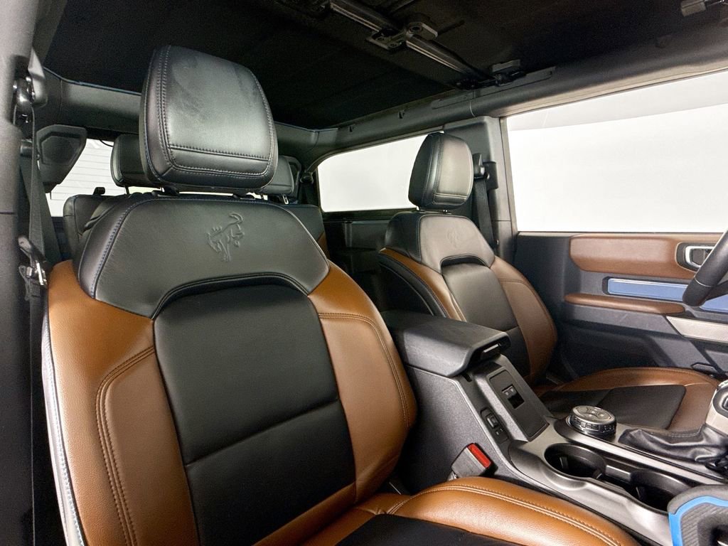 Used 2023 Ford Bronco Outer Banks image 14