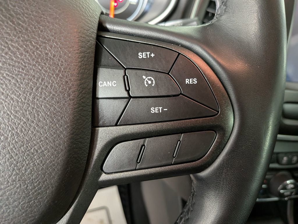 Used 2020 Jeep Cherokee Trailhawk w/ Cold Weather Group image 22