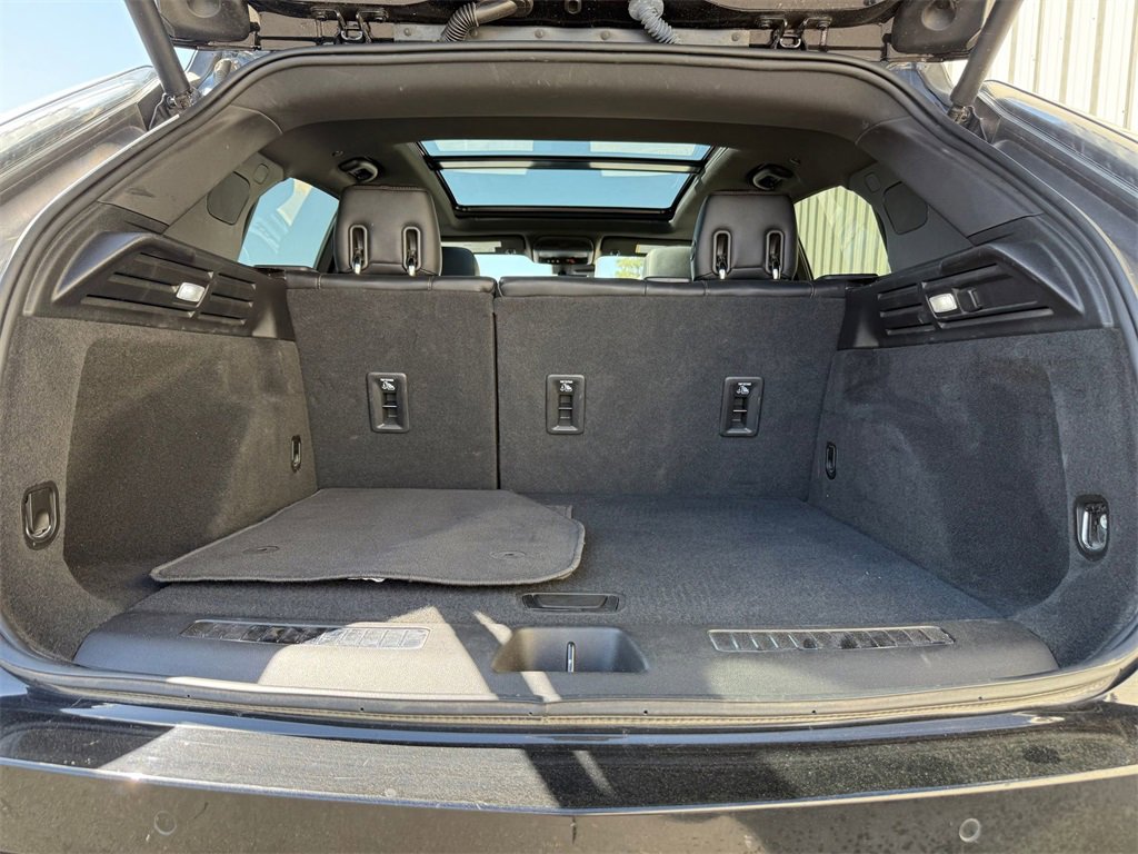 Used 2022 Cadillac XT4 Sport w/ Enhanced Visibility Package image 30