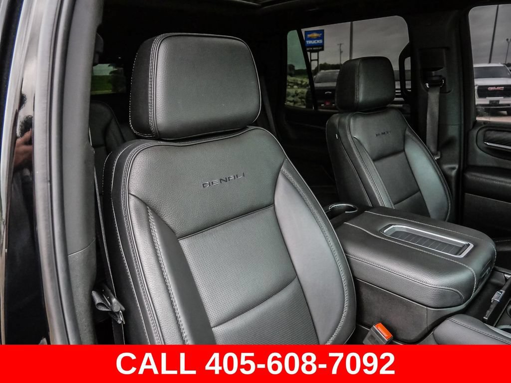 Used 2023 GMC Yukon Denali w/ LPO, Floor Liner Package AWD/4WD image 29