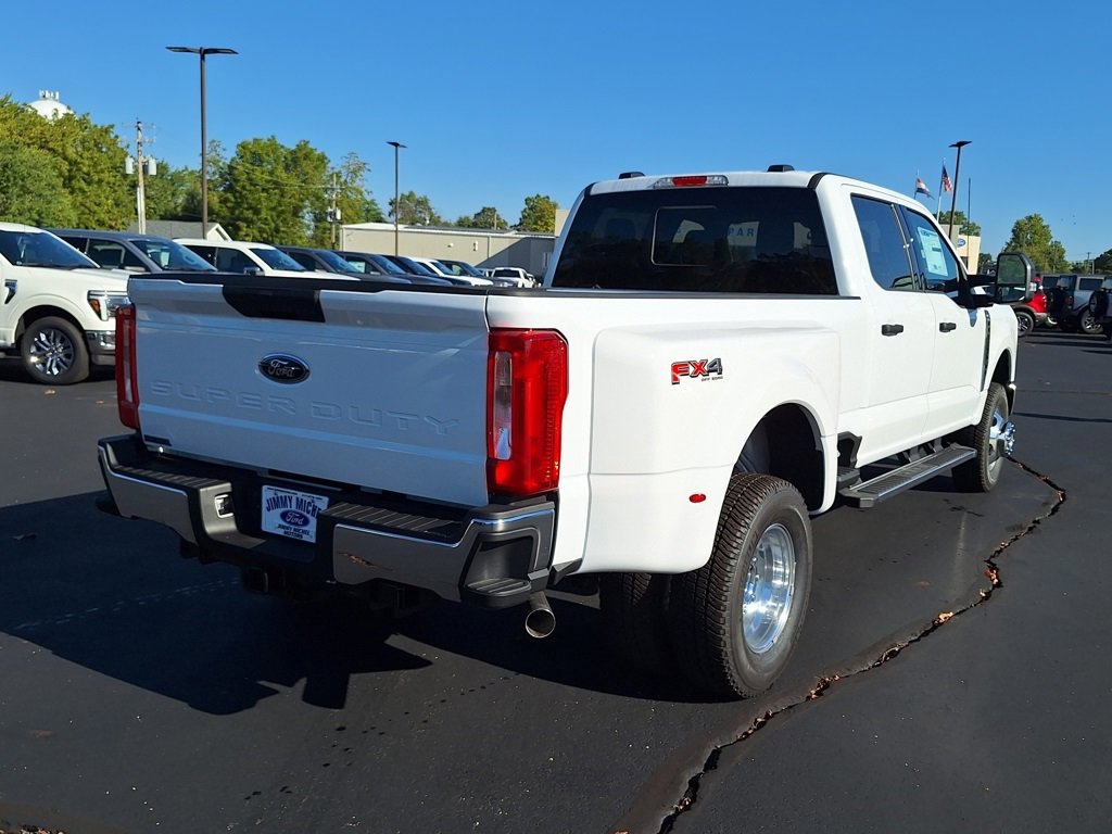 New 2026 Ford F350 XLT image 20