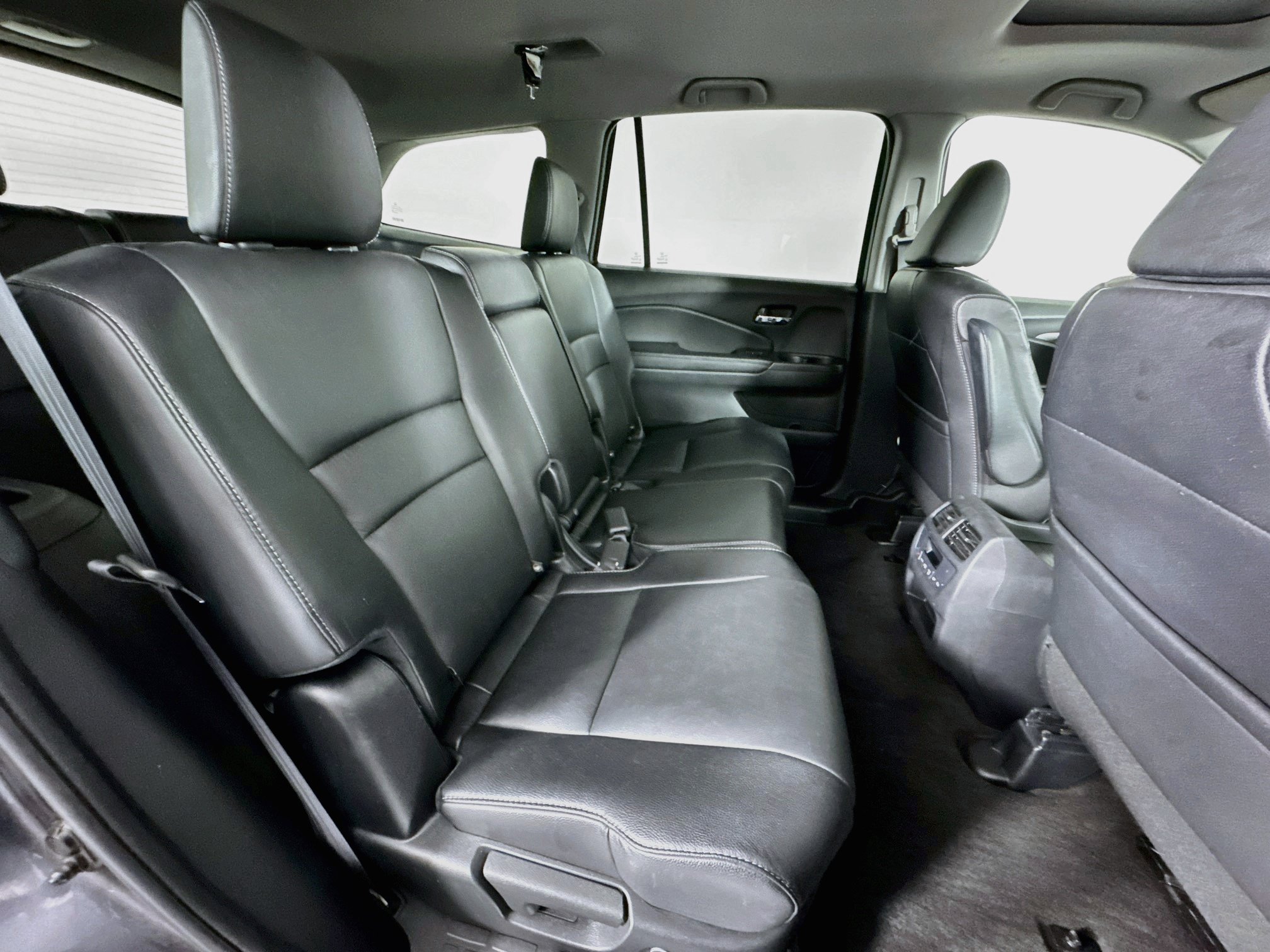 Used 2016 Honda Pilot EX-L image 28
