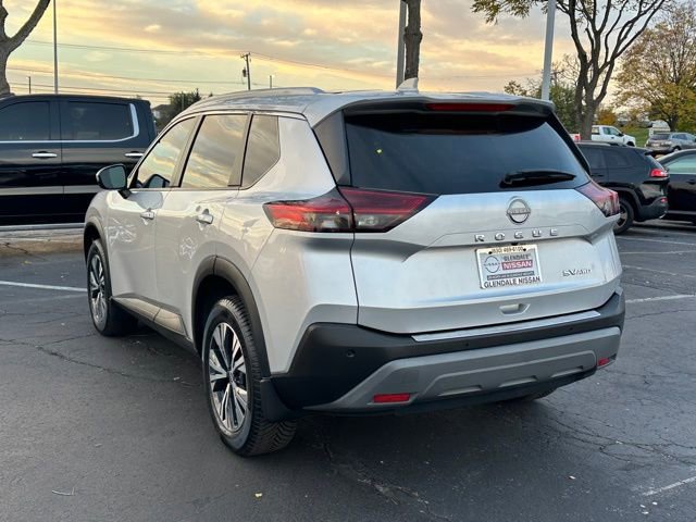 Certified 2022 Nissan Rogue SV w/ SV Premium Package AWD/4WD image 6