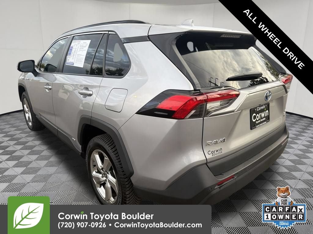 Used 2021 Toyota RAV4 XLE Premium AWD/4WD image 5