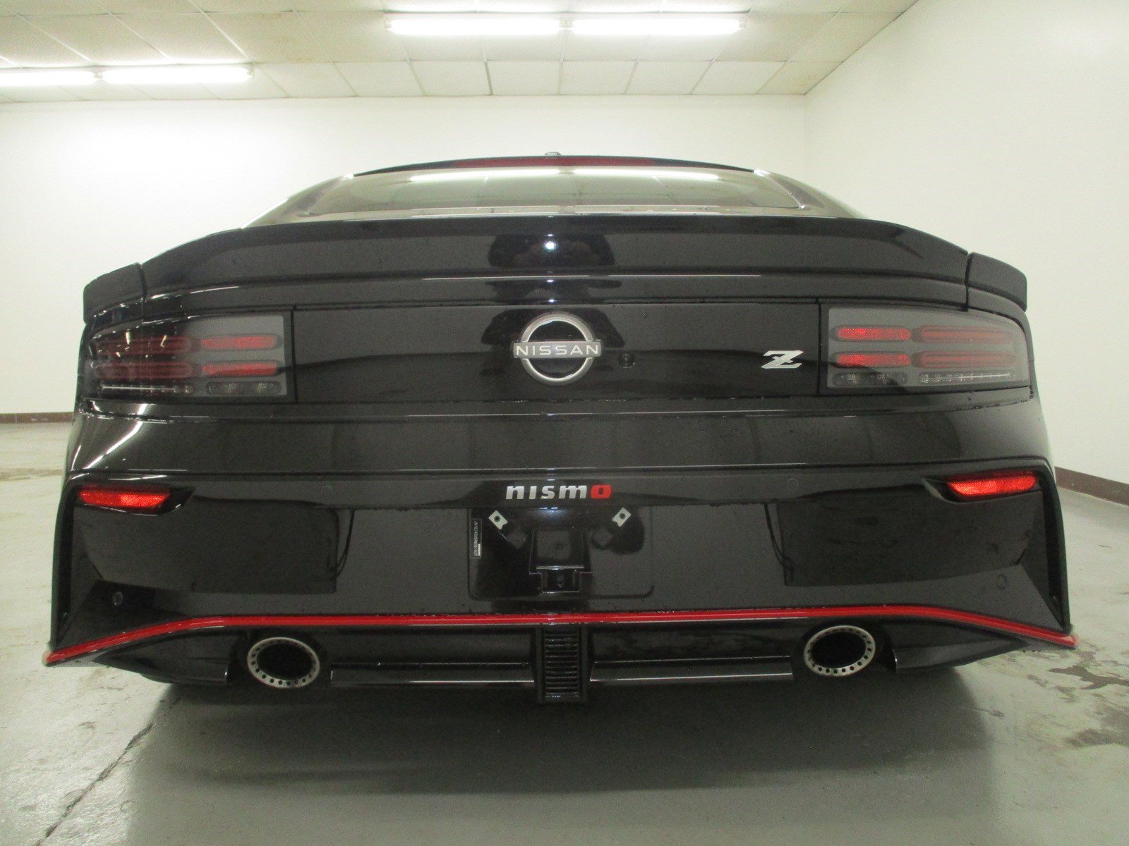 New 2024 Nissan Z NISMO w/ Floor Mat Package image 6
