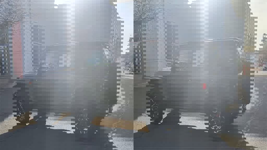 Used 2023 Jeep Wrangler Unlimited Rubicon w/ Cold Weather Group image 6