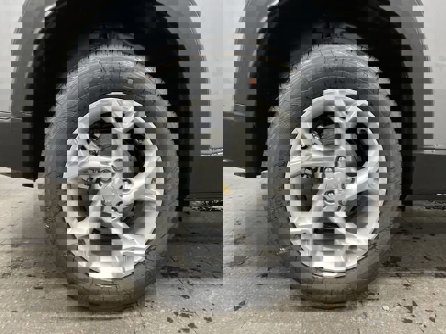 New 2026 Chevrolet Trax LS w/ LS Convenience Package FWD image 30