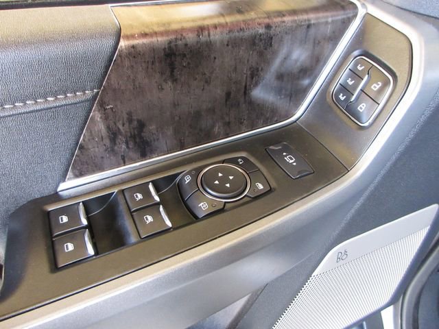 Used 2024 Ford F250 Lariat w/ Lariat Ultimate Package AWD/4WD image 12